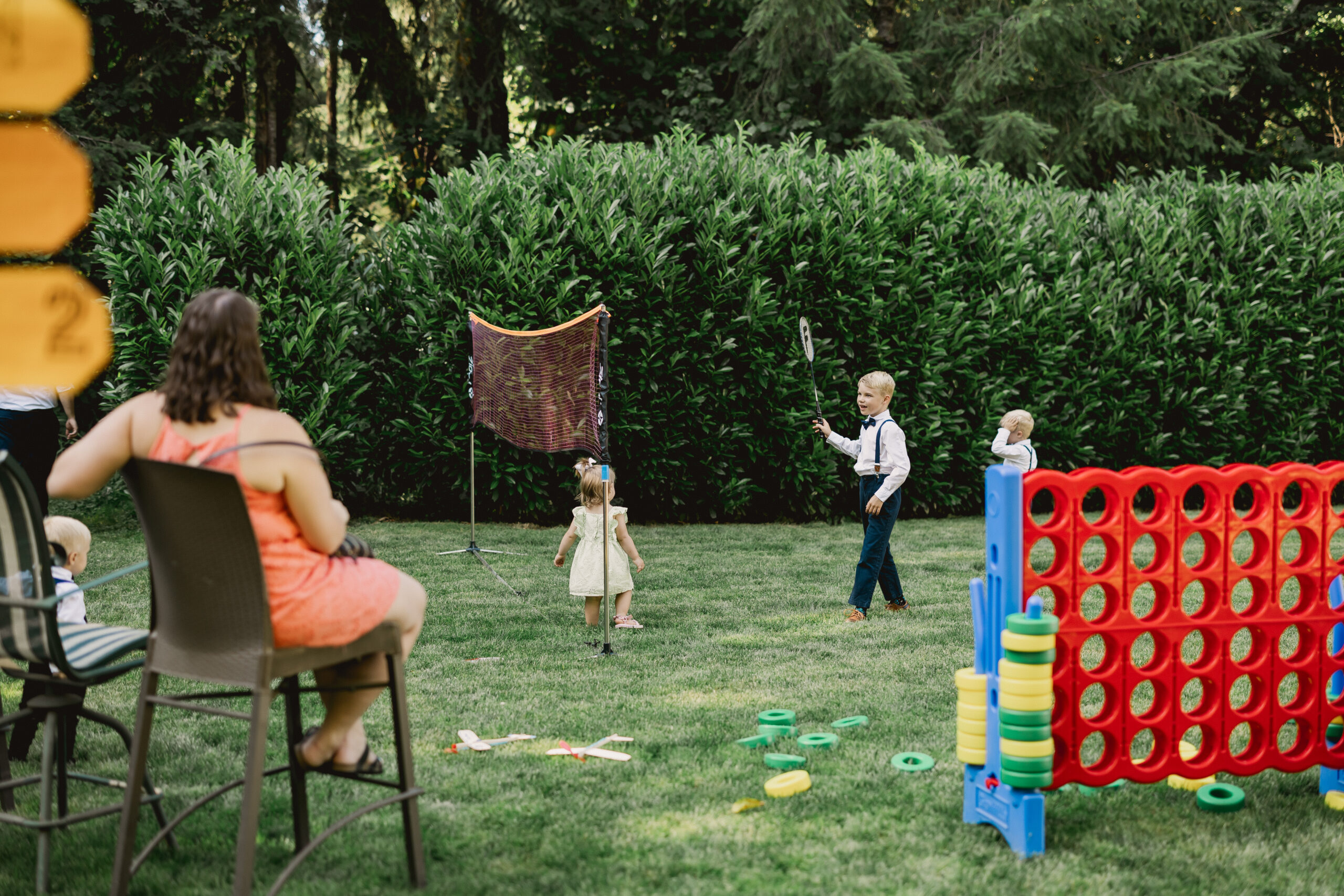 guests playing games at the wedding venue
